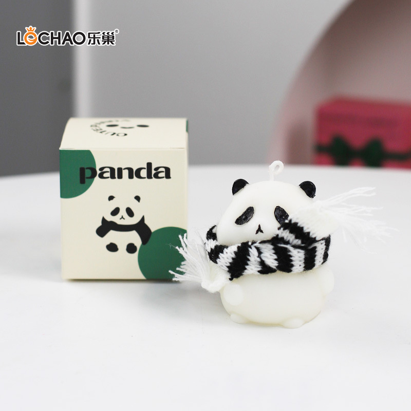 Panda Figurine Aromatherapy-/Scented Candle