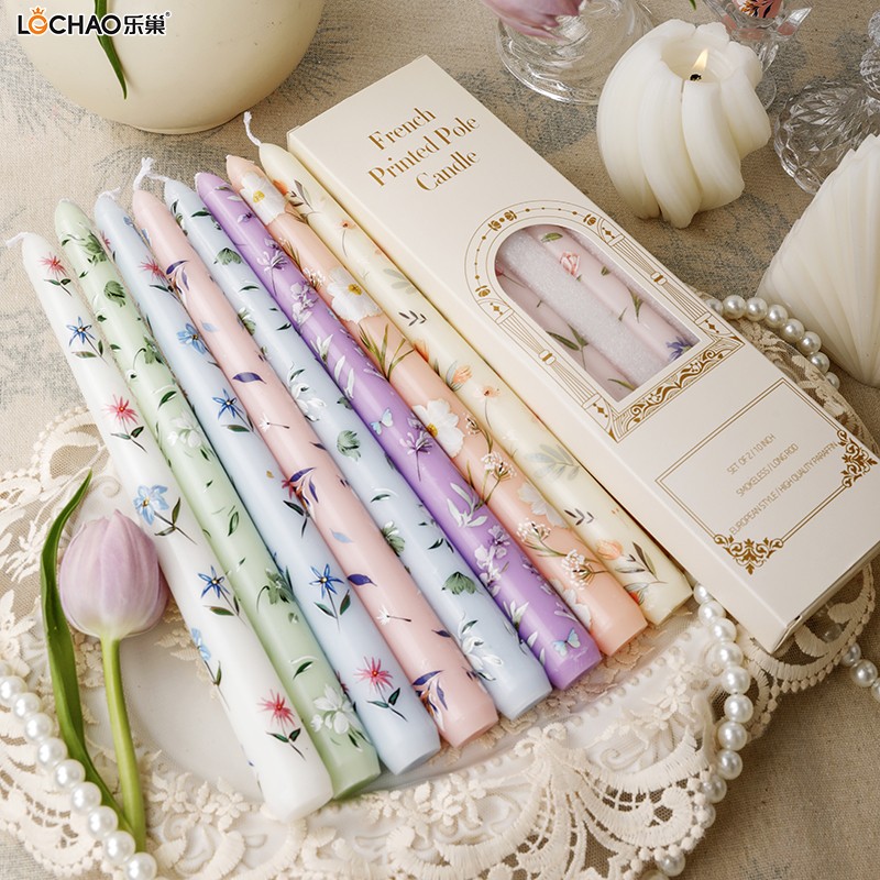 25cm long candle with printed candlestick