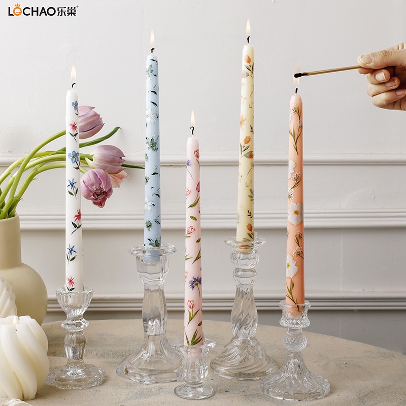 25cm long candle with printed candlestick