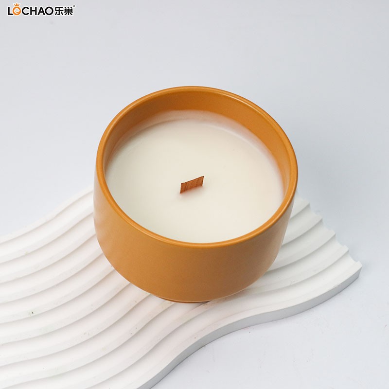 Ceramic cup scented candle