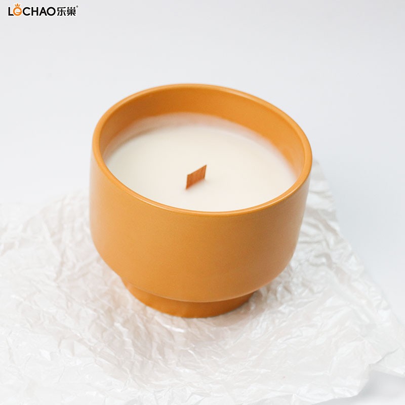 Ceramic cup scented candle