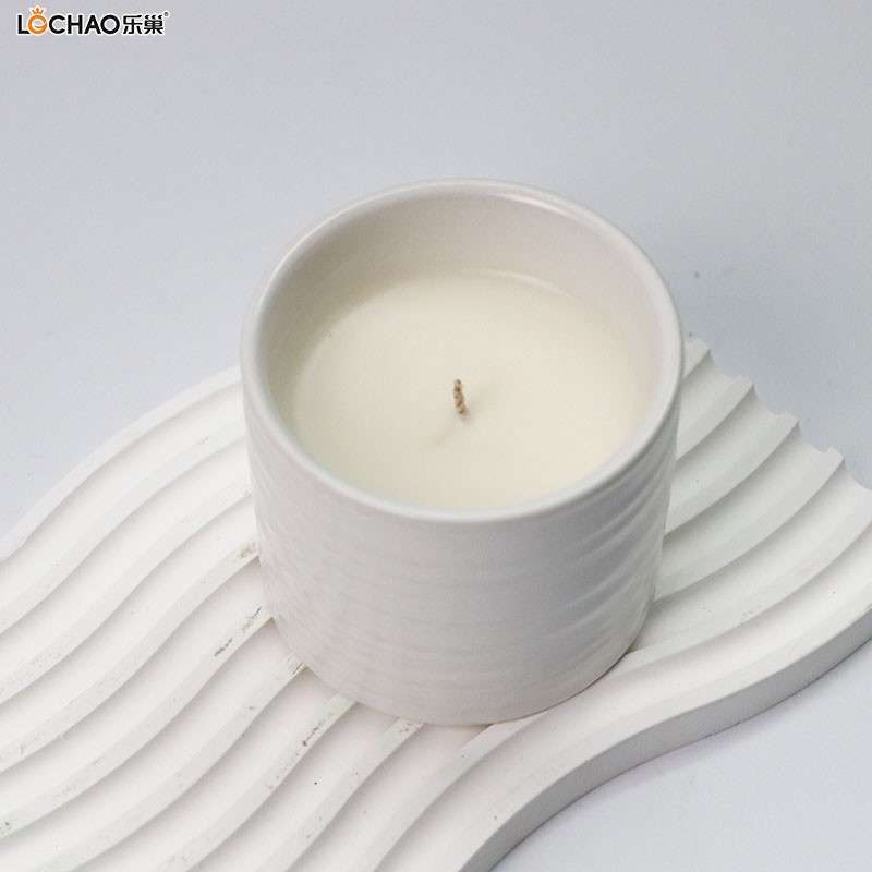 Simple Nordic style aromatherapy candle