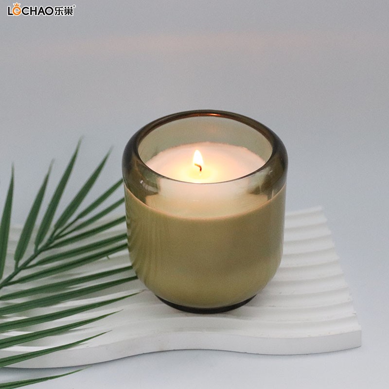 Thick round-bottomed glass cup candles