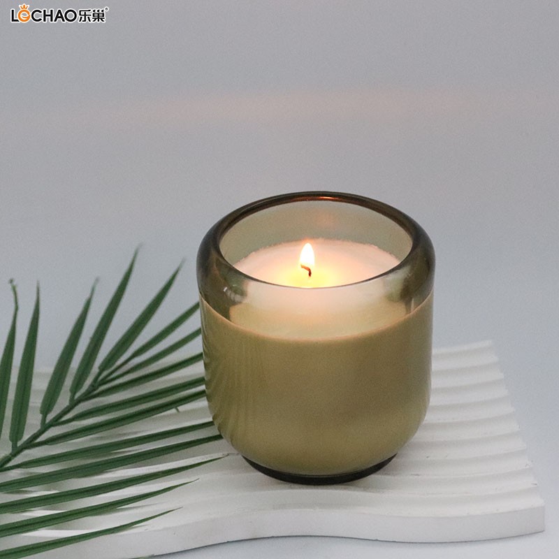Thick round-bottomed glass cup candles