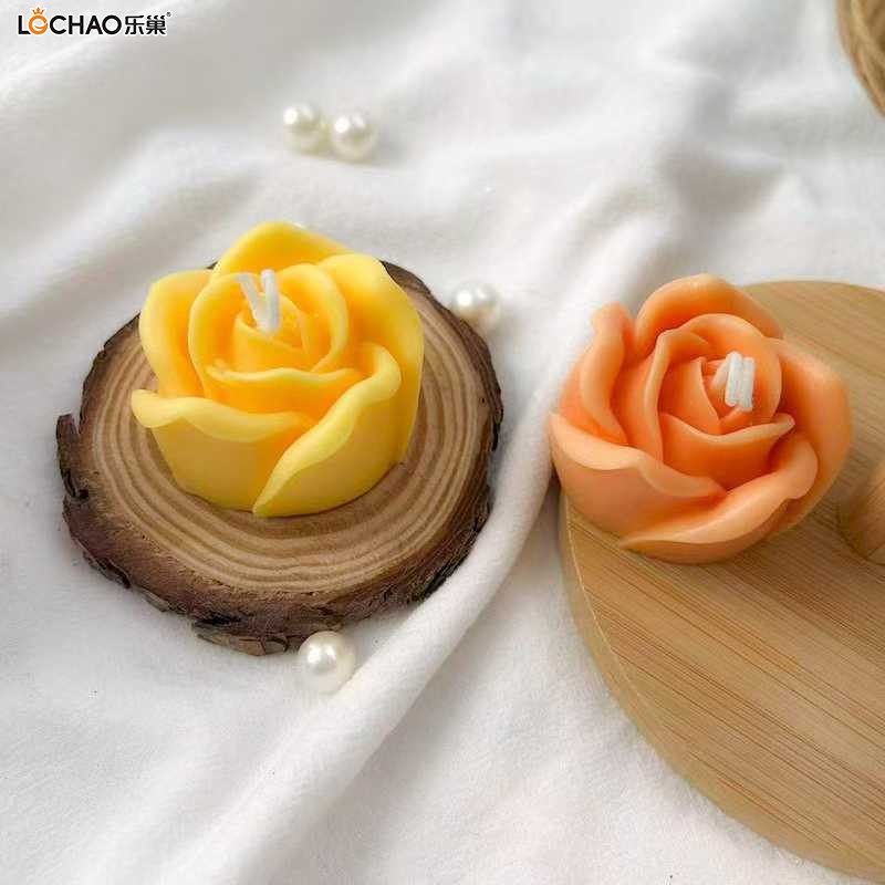 Large Rose Scented Candle