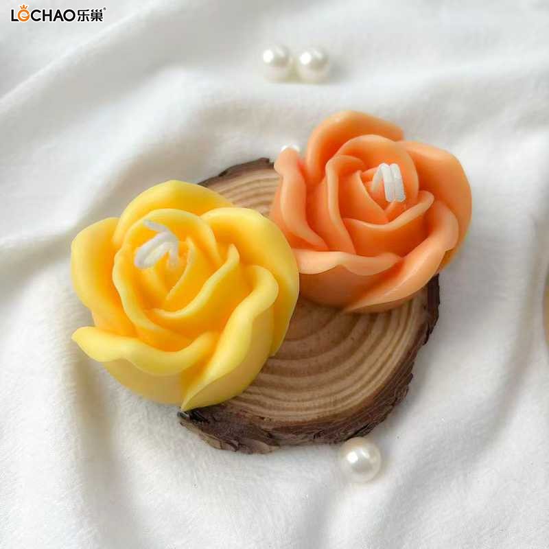 Large Rose Scented Candle